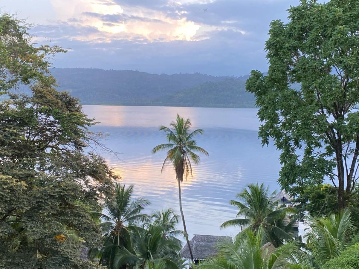 Finca Vela Lodge Bocas Town Exterior foto