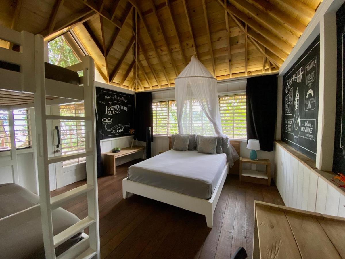 Finca Vela Lodge Bocas Town Exterior foto